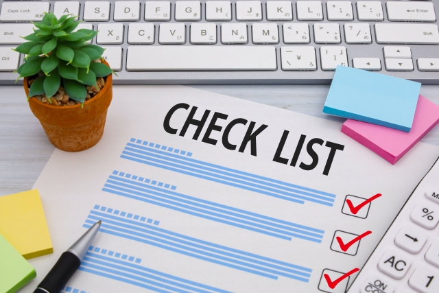 CHECK LSITの文字列とキーボード