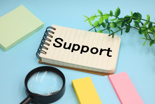 Suppportと書かれたメモ